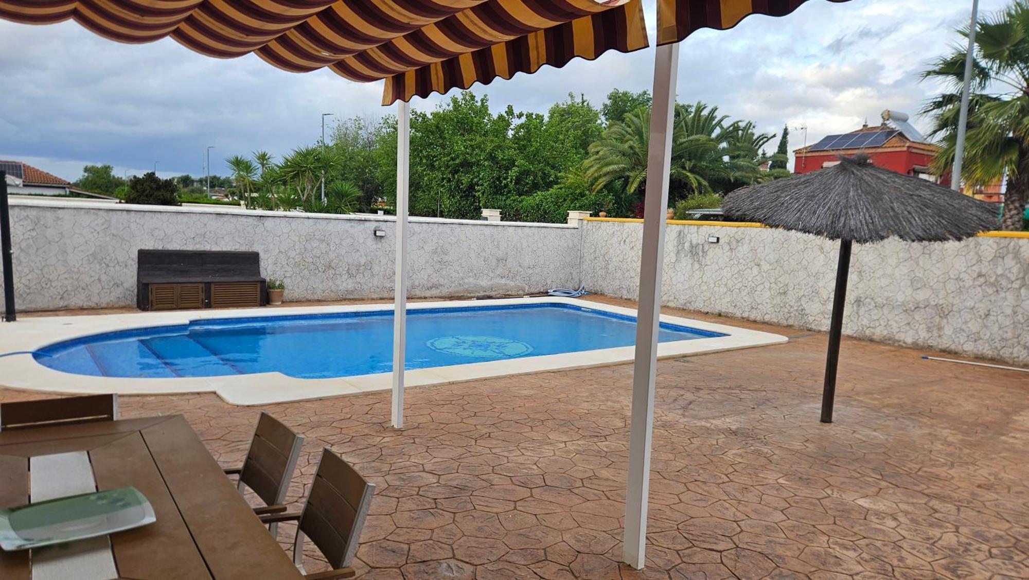Chalet El Campillo Seville Exterior photo